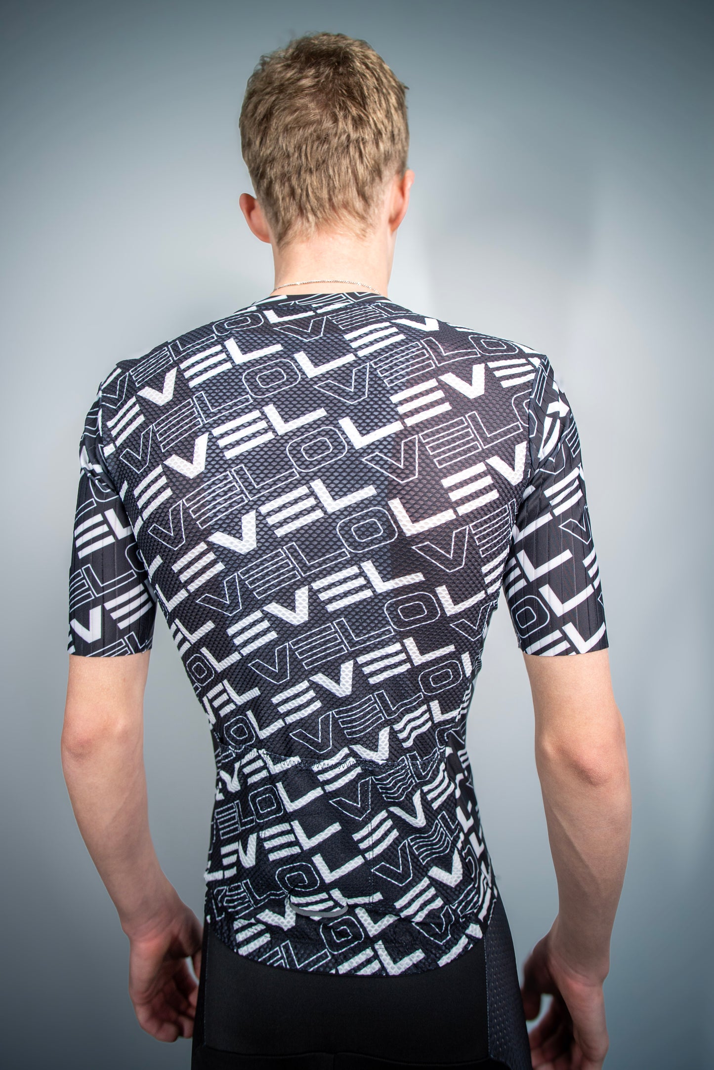 level velo monovelo aero cycling jersey back black